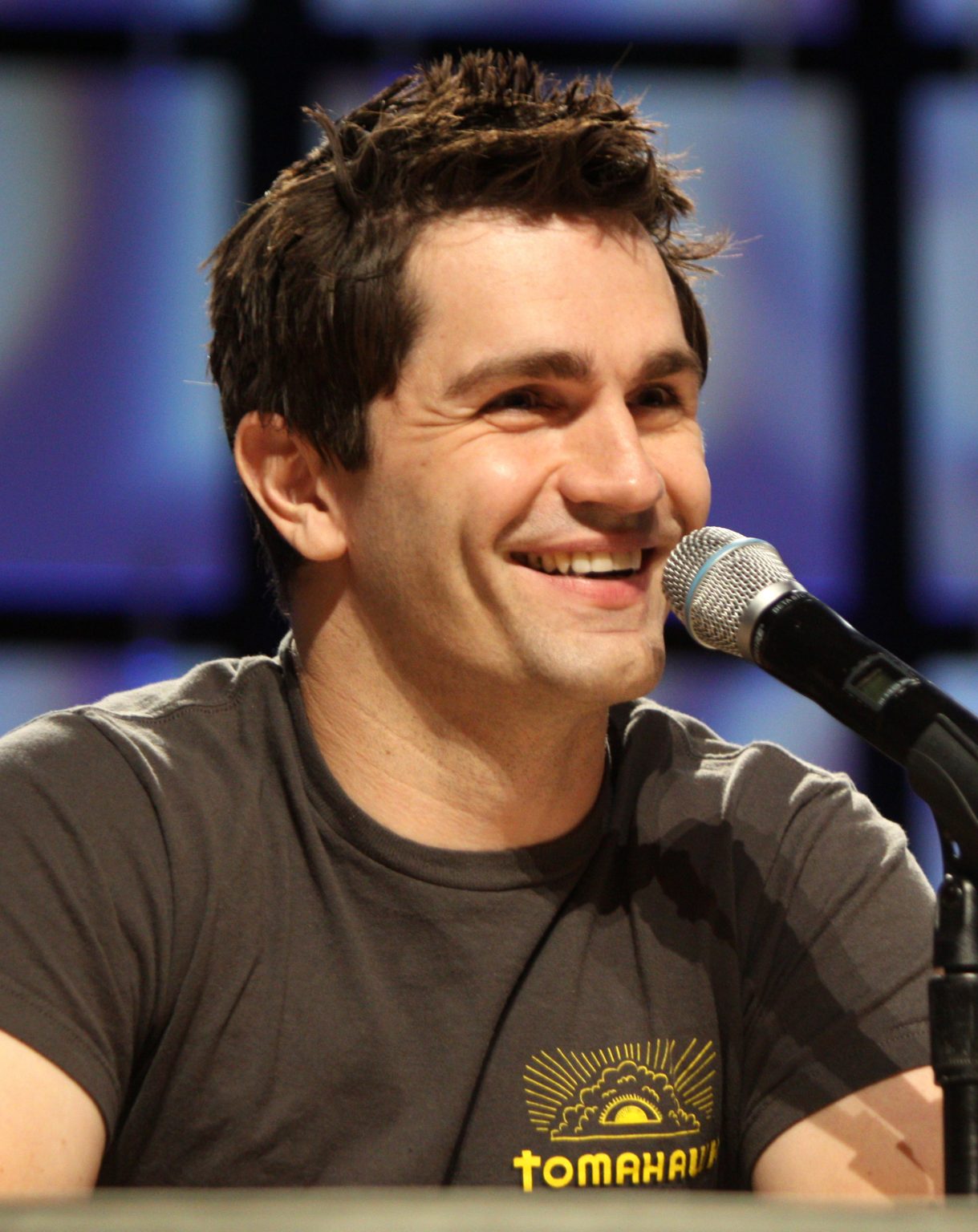 Sam Witwer Famous Streamers